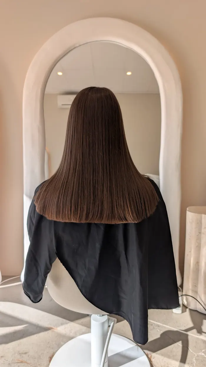 Same hair freshly treated with a second nanoplasty
