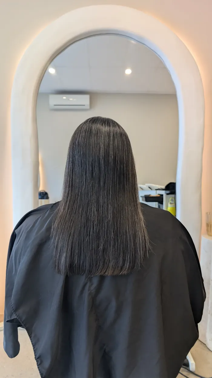 Same hair sleek and straight after nanoplasty